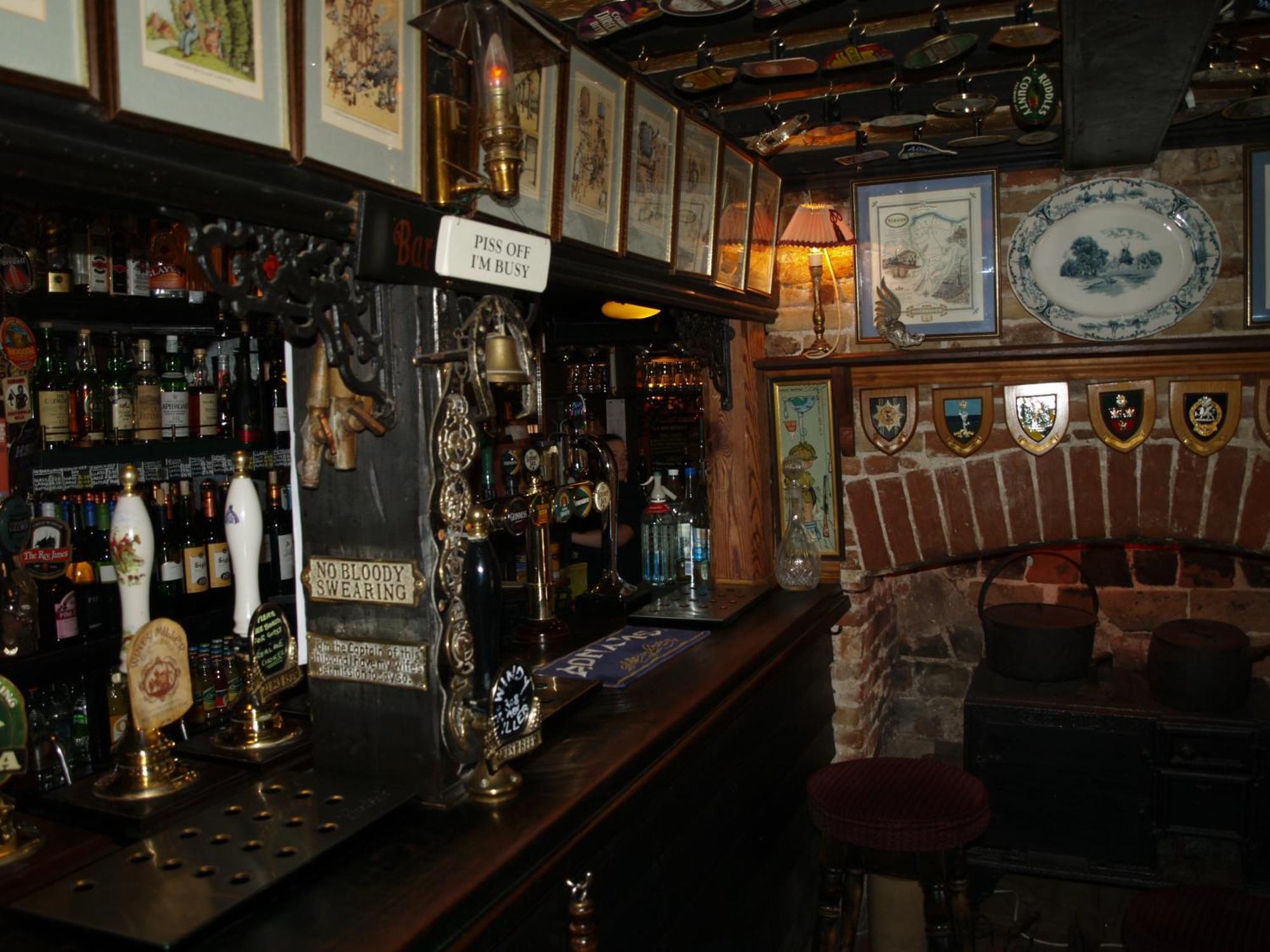 The Olde Windmill Inn Great Cressingham Buitenkant foto